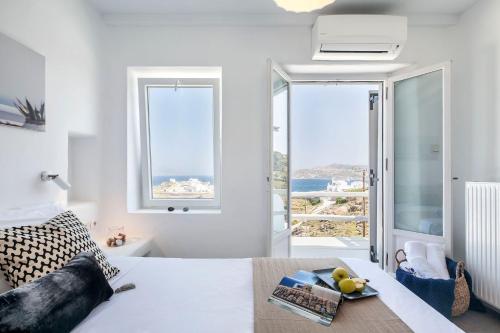 Marialena Villa - Daria Villa by Stylish Stays - image 8