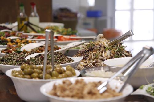 Ēdiens un dzērieni, Kibbutz Beit Alfa Guest House in Bet Alfa