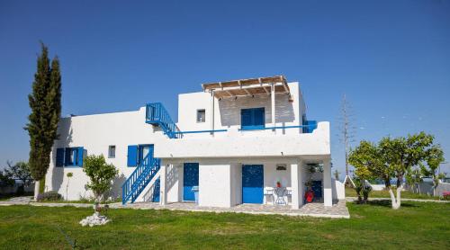 Navy Greece Villa with swimming pool & sea view