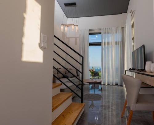 Tramonto Suites 3