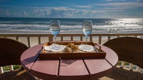 Family Friendly - Direct Oceanfront Sanibel 303 Daytona Beach