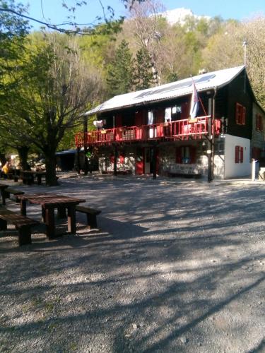  Apartmani Nevenka in Starigrad-Paklenica