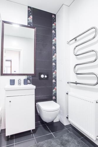 Central One Bedroom Apartment
