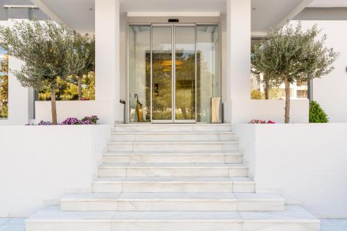 Glyfada Riviera Hotel - image 9