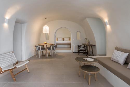 Art Maisons Oia Castle - image 8
