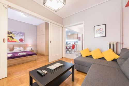 Zenios Ippokratis-Comfort & style, Athens downtown, Atény