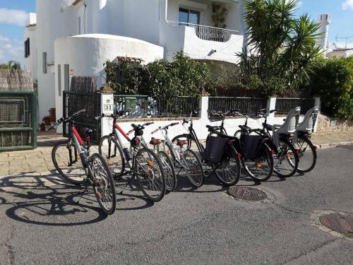  Lovely Family House in Faro