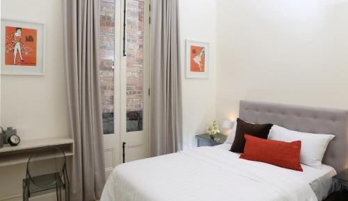 Studio 4 - Saint George Accommodation Melbourne