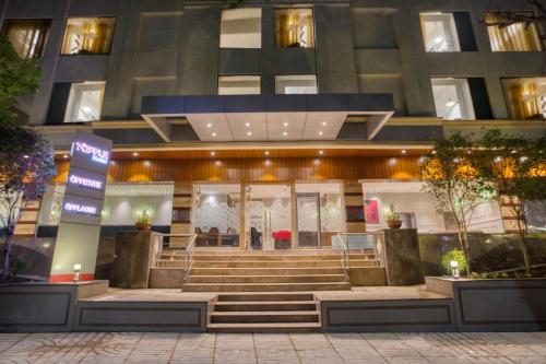 출입구, 7 Apple Hotel Vimannagar, Pune in 푸네 공항
