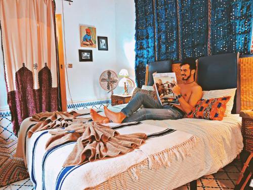 Salloum Twin Room image 5