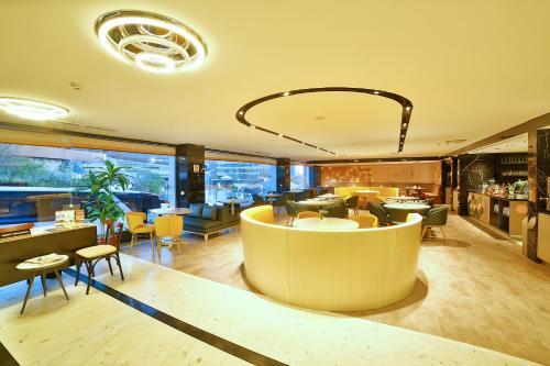 ล็อบบี้, ไอบิส สไตล์ อิสตันบูล โบมอนติ (ibis Styles Istanbul Bomonti) in ชิชลี