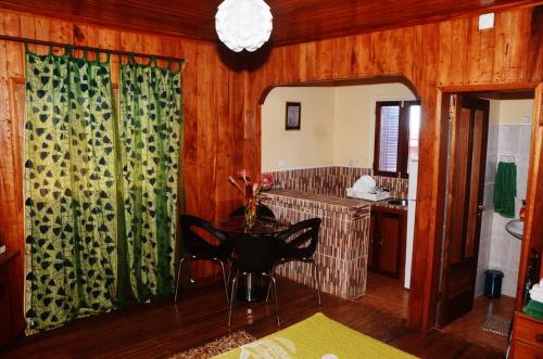 GUEST HOUSE QUINTA NATURAL Bangalots