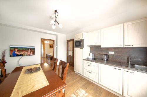 Residence Safari Resort - Chateau in Blizsi Lhota