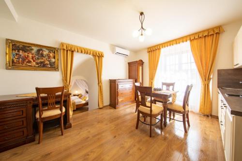 Residence Safari Resort - Chateau in Blizsi Lhota