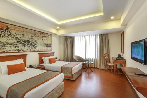 room detail thumbnail 1