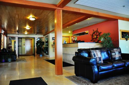 Harborside Inn - image 5