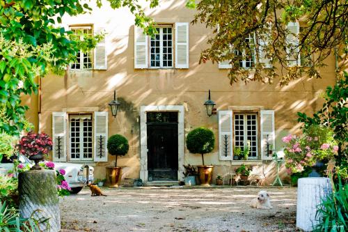 B&B Domaine Le Clos du Pavillon - Accommodation - Brignoles