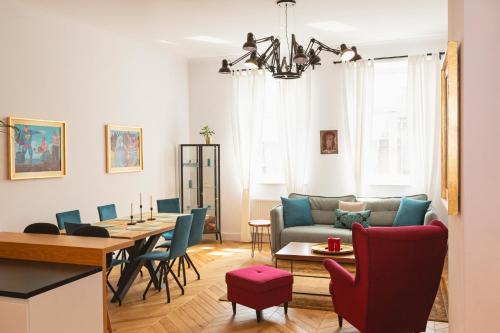 TCF Home - Big Apartment with Free Garage, Cracovie