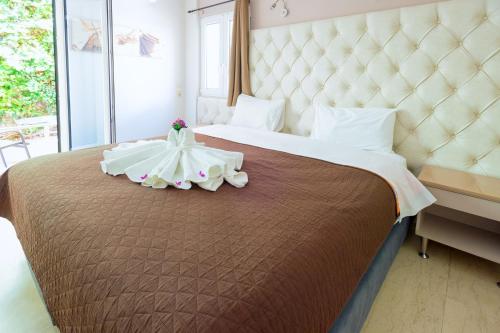 Fantastic Hotel 2 - image 12