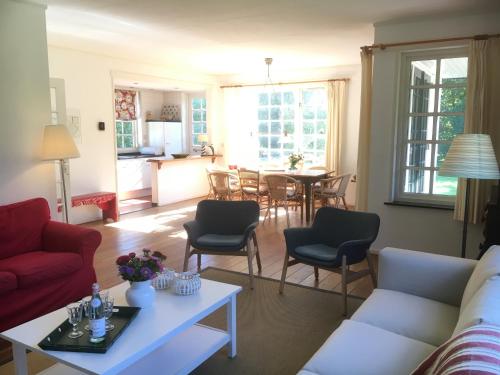  Vakantiehuis Zeemeeuw in Burgh-Haamstede