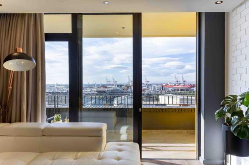 Brand new penthouse with waterfront views