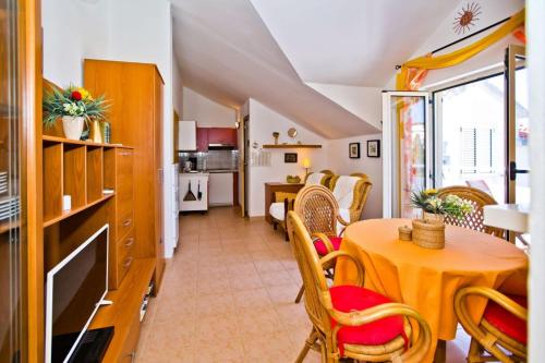 Apartments Jacky - image 14