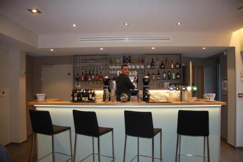 hotel du Rhône - main image