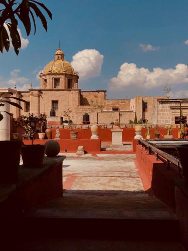 197672100 Casa Eugenia Hotel