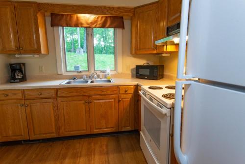 Cumberland Falls State Resort Park