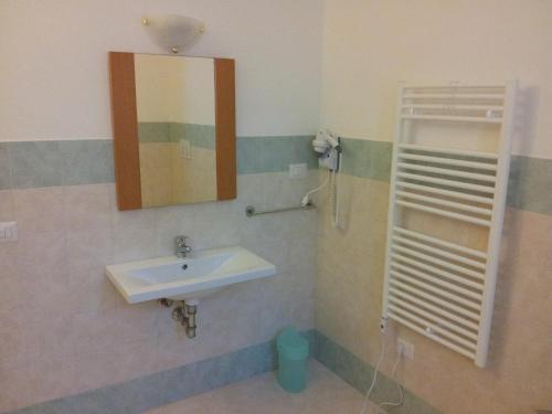 Tellus Saturnia – Saturnia, ND