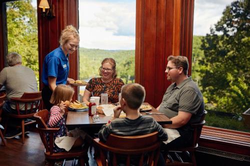 Cumberland Falls State Resort Park