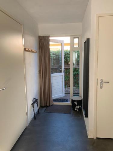 Entree, Luxe appartement met sauna in Drachten
