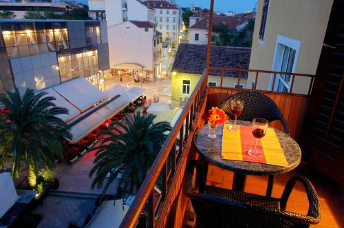 Lovely apartments Marmont with balconies in the heart of Split - image 13
