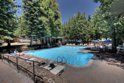 Tash Luxury Vacation Rental - image 8