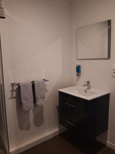 STUDIO LE MOUTARDE - main image