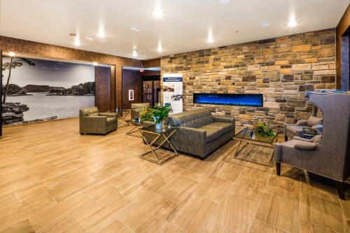 Cobblestone Inn & Suites – Fairfield Bay - image 9