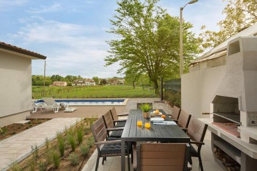  Villa Meadow in Labin