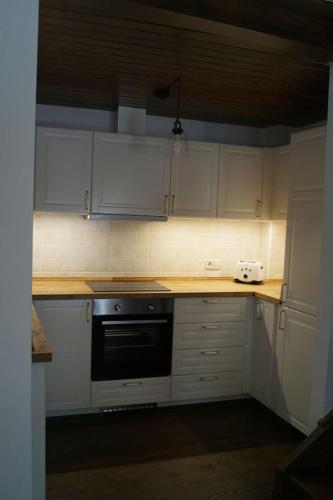 virtuve, Acogedora casita en el Pallars in Isila