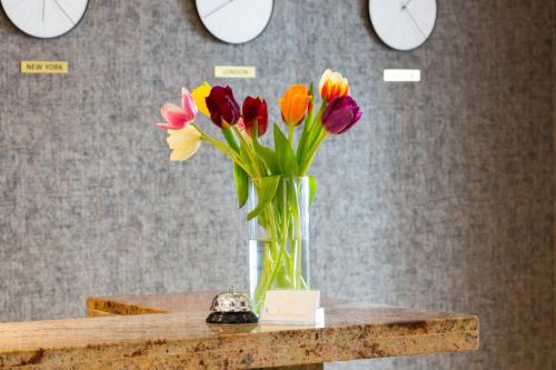 Hotel Royal Inn - image 11
