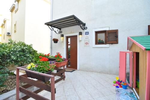 Guest House Jedro - image 7