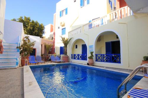 Hotel Leta, Fira