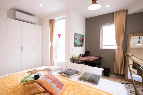 Minn Umeda-North Located in Umeda, Minn Umeda-North is a perfect starting point from which to explore Osaka. The property offers guests a range of services and amenities designed to provide comfort and convenience. Fr