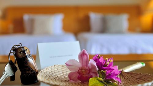 Luxury Room with Club servise (Over 13 years old only) - Non-Smoking