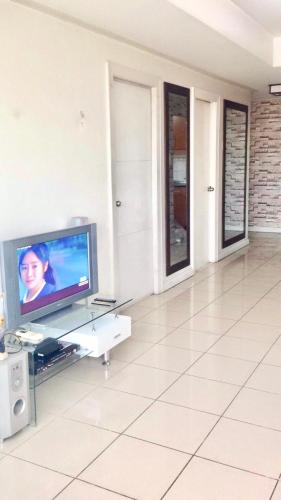 67 sqm. Condo Unit in Robinson Place Residences, Manila (fotografie 4)
