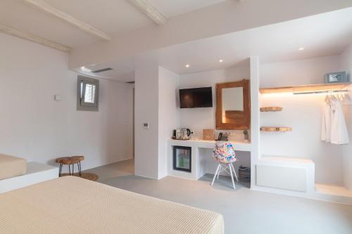 Paros Comfy Suites