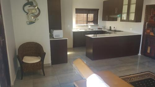 주방, Sunflower Guesthouse in 밴더바일 파크