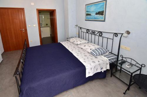 Villa Pina in Makarska private pool - image 14