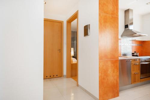 Apartments Warsaw Wilanowska by Renters - image 13