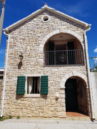  Rustical house Romantic in 23234 Vrsi