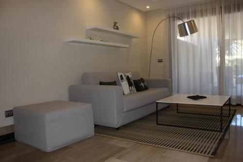 100 - Beach apartment with Private Pool - image 11